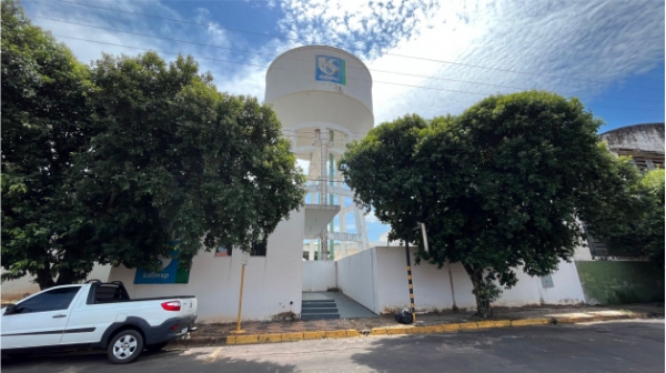 Uma das estruturas da Sabesp em Adamantina (Foto: Siga Mais).