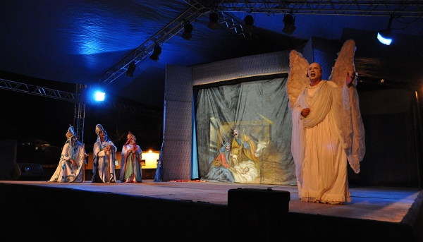 Espetáculo Sacrafolia, apresentado em Adamantina, pelo Circuito Cultural Paulista, em 2012 (Arquivo).