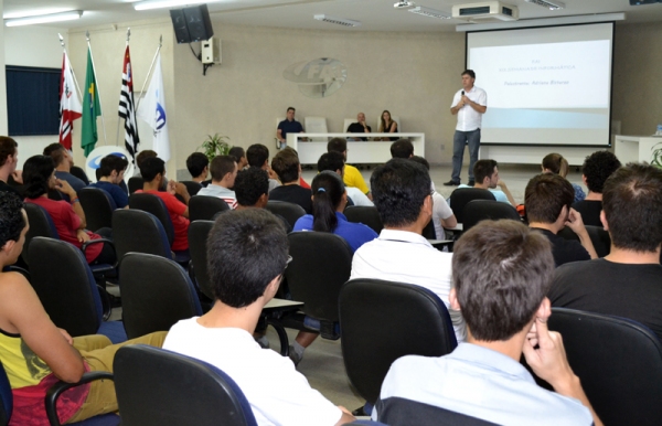 Cursos de Análise de Sistemas e Ciência da Computação abrem Semana de Informática da FAI (Foto: Cedida/FAI).