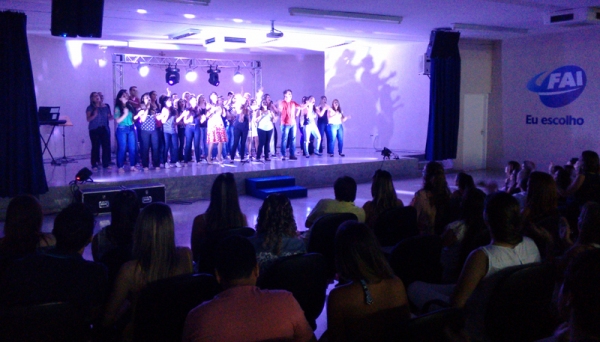 Show de Talentos promoveu integração dos estudantes de odontologia e de outros cursos (Foto: Cedida).