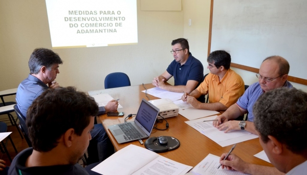 Sincomércio apresentou propostas ao pré-candidato Márcio Cardim (Foto: Siga Mais).