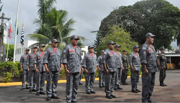 Solenidade abre programação dos 40 anos do Posto de Bombeiros de Adamantina (Foto: Assessoria de Imprensa).