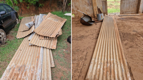 Telhas furtadas do local (Cedida/PM).