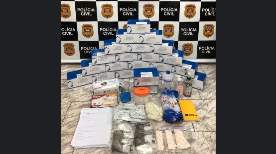 Apreensão de materiais usados nos testes (Cedida/Polícia CivilTestes apreendidos pela Polícia Civil de Adamantina (Imagem: Cedida).