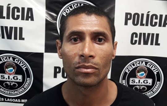 Acusado de sequestrar e assassinar o avô, Thiago Antônio Firmino está na cadeia de Adamantina, até ser transferido para unidade do sistema prisional (Foto: Polícia Civil de Três Lagoas/MS. Reprodução: Site JP News).
