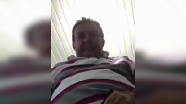 Captura de tela do vídeo íntimo que vazou na semana passada, com o bispo dom Tomé (Reprodução).