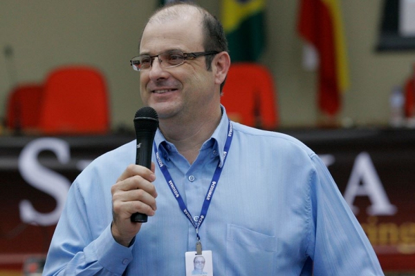 Torquato assumiu em janeiro a Secretaria de Educação e agora vai dirigir a área de comunicação da Prefeitura de Adamantina (Foto: Arquivo Pessoal).