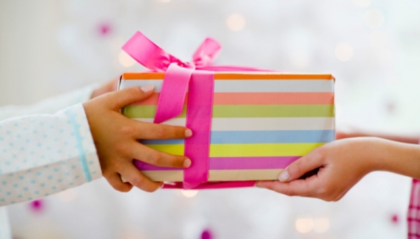 Lojas não são obrigadas a trocar produtos sem defeito, a não ser que tenham se comprometido com isto, diz Procon (Foto: Ilustração).