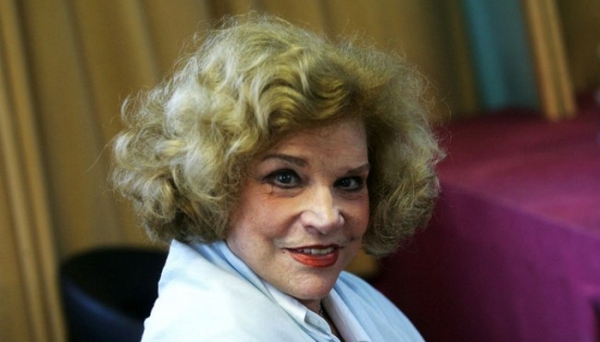 A atriz Tônia Carrero fez parte do elenco de 54 peças, 19 filmes e 15 novelas (Foto: Divulgação).