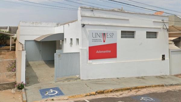 Polo de apoio presencial da Univesp em Adamantina (Google).