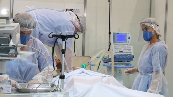 Mapeamento identificou 58 municípios paulistas que apresentaram, na média móvel dos últimos sete dias, capacidade hospitalar acima de 80% de ocupação para pacientes graves ( Rovena Rosa/Agência Brasil).