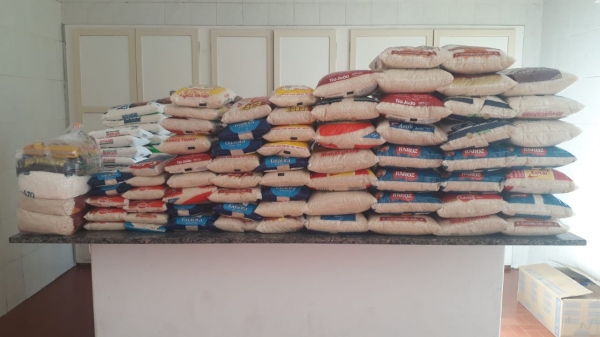 Em Adamantina, já foram arrecadados 720 quilos de alimentos. A Campanha Vacina Contra a Fome continua. Aqueles que quiserem contribuir de forma voluntária podem deixar no Centro Integrado de Saúde (CIS)  o alimento não perecível (Da Assessoria).