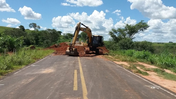 Obras de recuperação do trecho danificado foram iniciadas nesta semana (Divulgação/DER-SP).