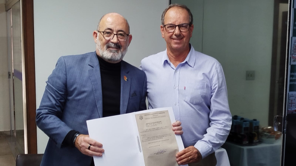 Presidente do Centro Paula Souza e o prefeito de Adamantina (Cedida/PMA).
