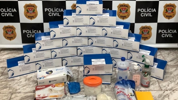 Parte dos materiais apreendidos nesta quarta-feira (15) pela PolÃcia Civil de Adamantina (Divulgação/PolÃcia Civil).