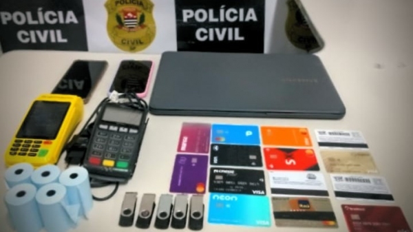 Materiais apreendidos na operação  (Divulgação/Polícia Civil).