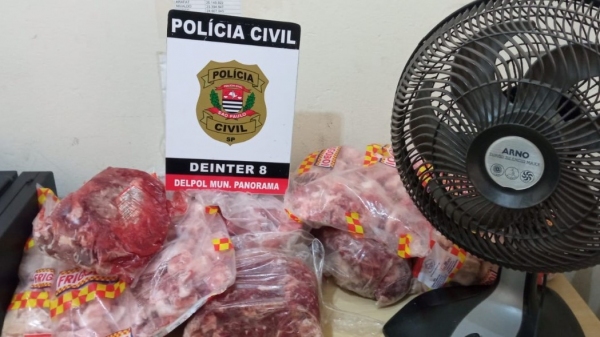 Carne e ventilador furtados de escola municipal e recuperados pela Polícia Civil em Panorama (Divulgação/PC).