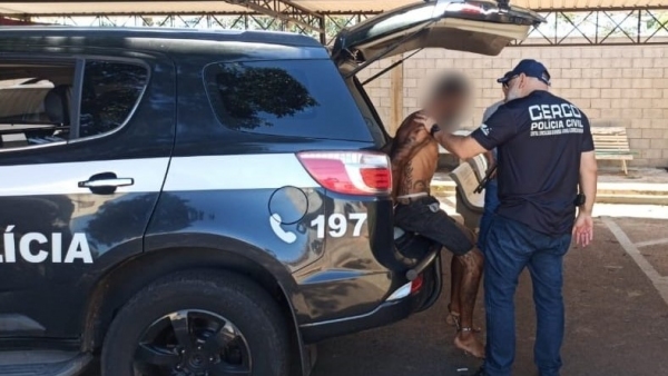 Homem foi preso após denúncia, em cumprimento a mandado judicial (Divulgação/Polícia Civil).