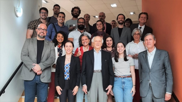 Clique para adicionar uma legendaGrupo de Pesquisa da Cátedra José Bonifácio, onde Rafael Teixeira é membro (Cedida).