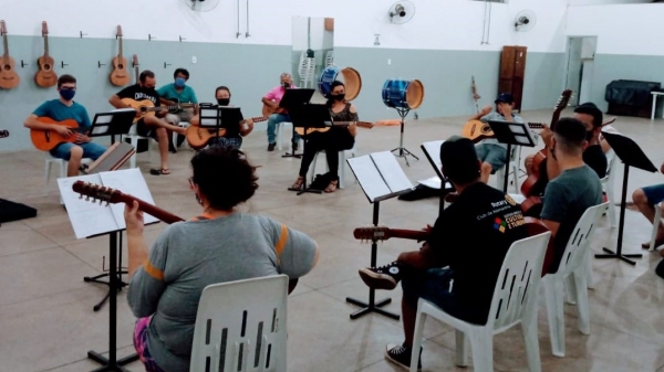 Orquestra de Viola Caipira é uma das atividades com inscrições abertas (Divulgação).