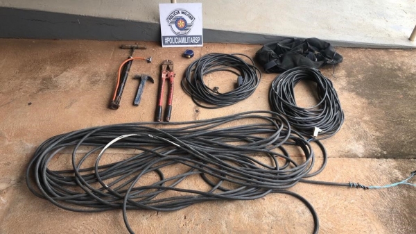 Materiais furtados e recuperados pela Polícia Militar em Adamantina (Divulgação/PM).