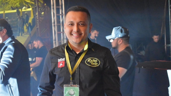 Gustavo Taniguchi Rufino, secretário de gabinete, vai presidir a ExpoVerde deste ano, como ocorreu ano passado (Facebook/ExpoVerde).