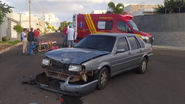 Acidente de trânsito nesta quinta-feira, 30 de março, na Rua Dionísio Bozzeto, local onde moradores pedem instalação de redutores de velocidade  (Cedida).