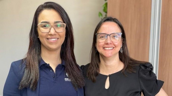 Jesana Silva de Lima e Prof.ª Dra. Fulvia Veronez, autoras do artigo (Divulgação).