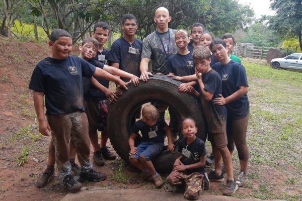 Podem se matricular crianças e adolescentes, de 6 a 16 anos (Divulgação).