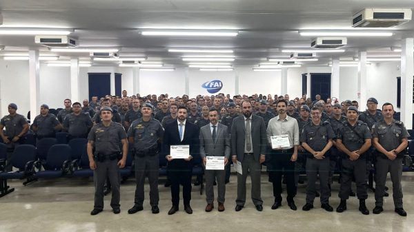 Representantes do Poder Judiciário e do Ministério Público conduziram palestras aos policiais militares do efetivo do 25º Batalhão (Cedida/PM).