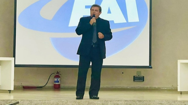 Delegado da pol?cia civil e palestrante na aula magna, Prof. Dr. Ricardo Dourado dos Santos (Foto: J?ssica Nakadaira).