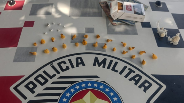 Droga encontrada com o morador de Adamantina preso em Osvaldo Cruz (Cedida/PM).