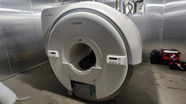 Saba blindada com Gaiola de Faraday recebeu o equipamento de resson?ncia magn?tica (Cedida/Santa Casa).