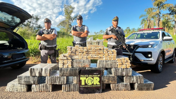 Droga apreendida pela Policia Rodoviaria (Cedida).