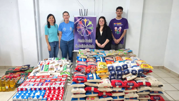 Alimentos recebidos pelo Fundo Social, arrecadados na Corrida e Caminhada Juntos com a Camda (Cedida/PMA).