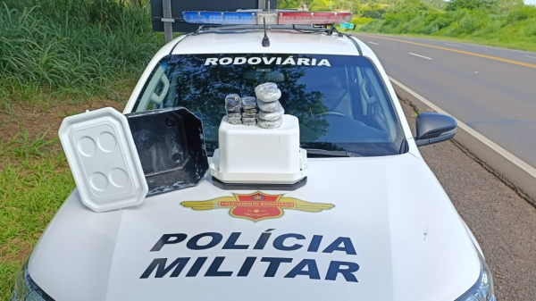 Droga apreendida pelo TOR da Policia Rodoviaria (Cedida/PM Rodoviaria).